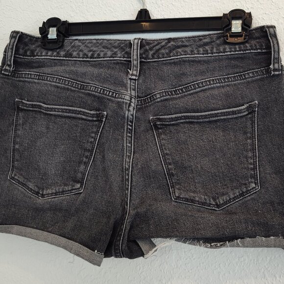 Universal Thread, High Rise Shortie, 6/28R - Picture 3 of 4